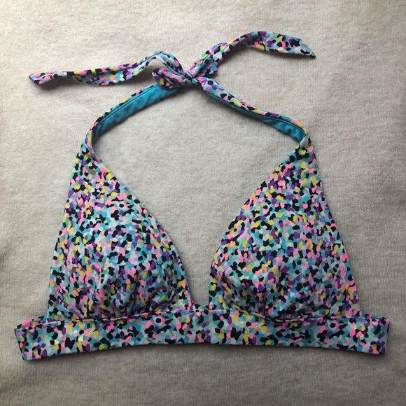 Victoria's Secret Other - 🌸Victoria’s Secret Bikini Top🌸